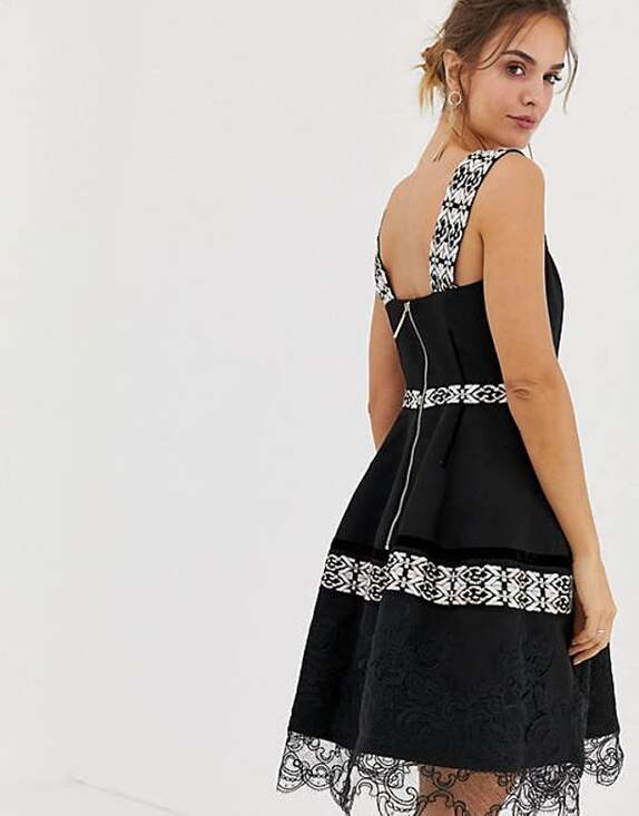 Bronx and Banco Dresses & Skirts - Bronx and Banco Ethnos Ruffle Black Sleeveless Dress Size 6 / Medium